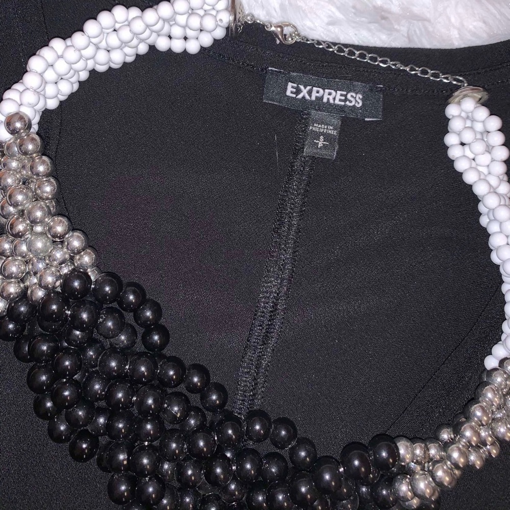 Express Top - Picture 3 of 3